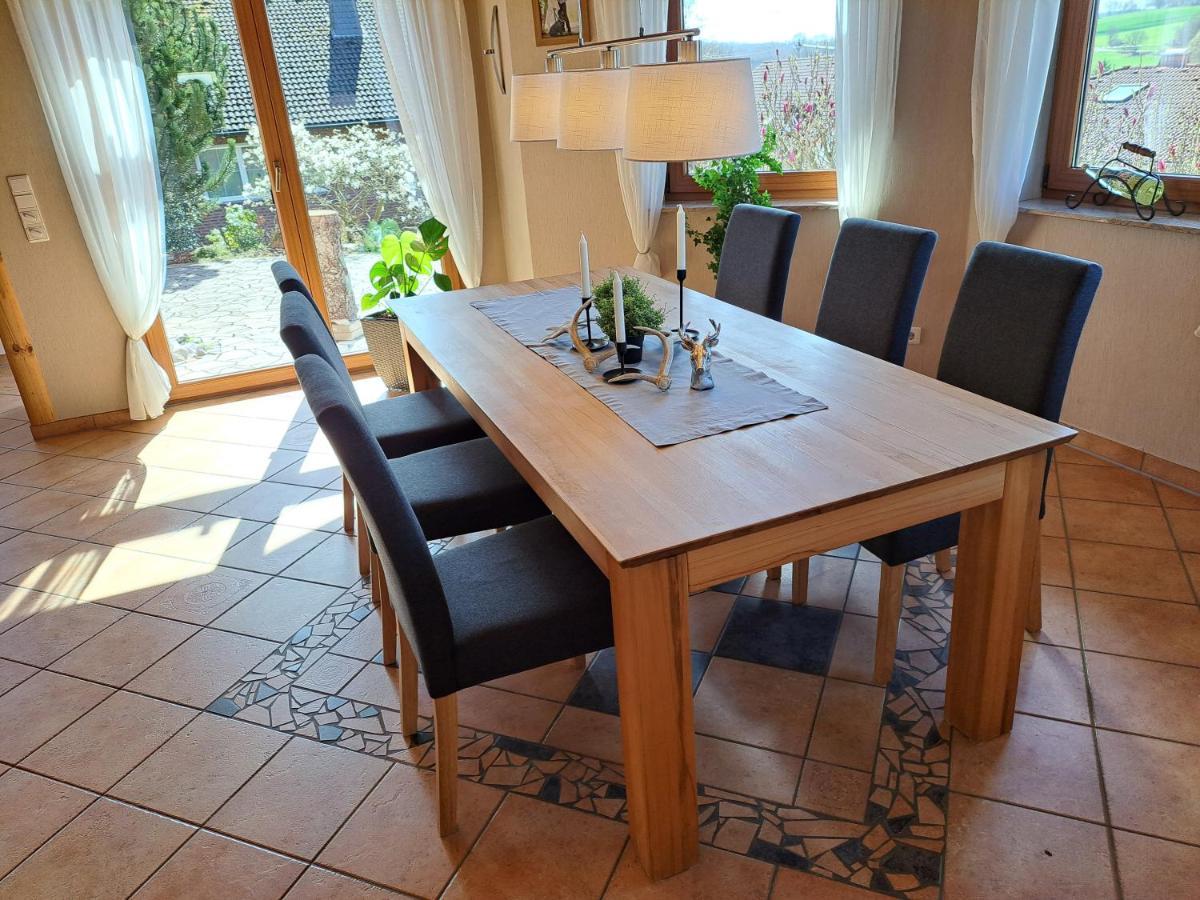 Steewer Landhaus Gemuetliche Ferienwohnung Bis 6 Pers In Ruhiger Ortsrandlage Stebach Exteriör bild